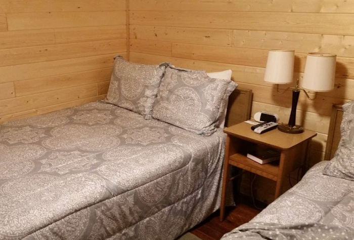 Minnetonka Resort - From Web Listing (newer photo)